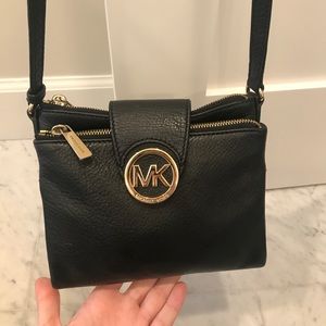 MK SIDE PURSE!!! with double zippers!!!